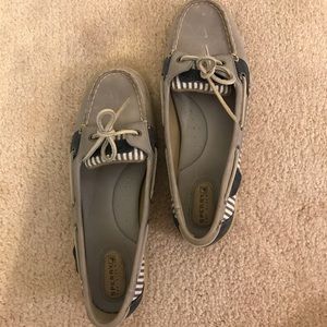 Light blue low sperrys! Size 9!